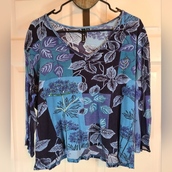 Le Mieux Studio Woman's Long Sleeve Blouse,  Size: XL, Color: Blue/Black w/ leaf - Picture 8 of 16
